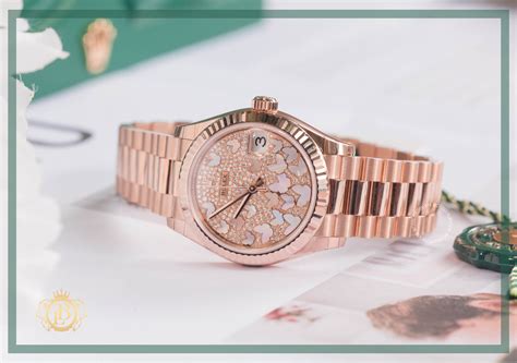 đồng hồ rolex tiền.